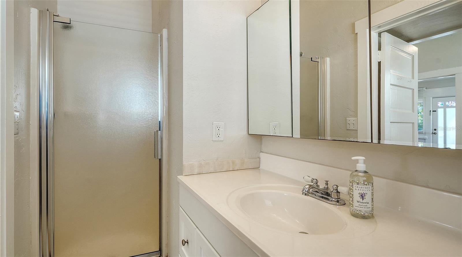 BAHIA VISTA HIGHLANDS - Residential