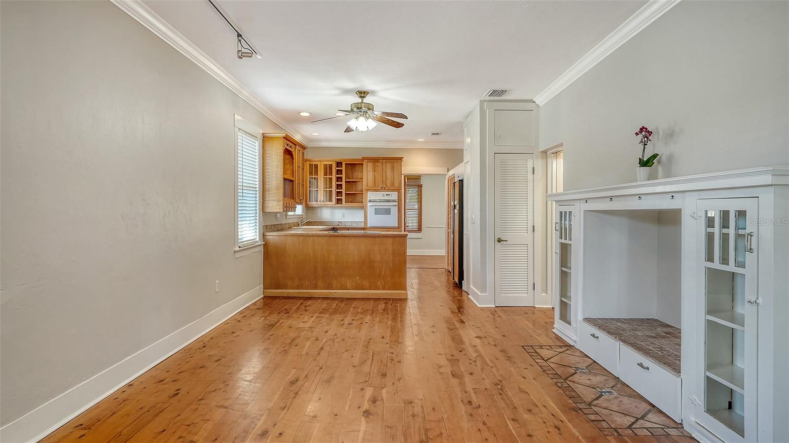 BAHIA VISTA HIGHLANDS - Residential