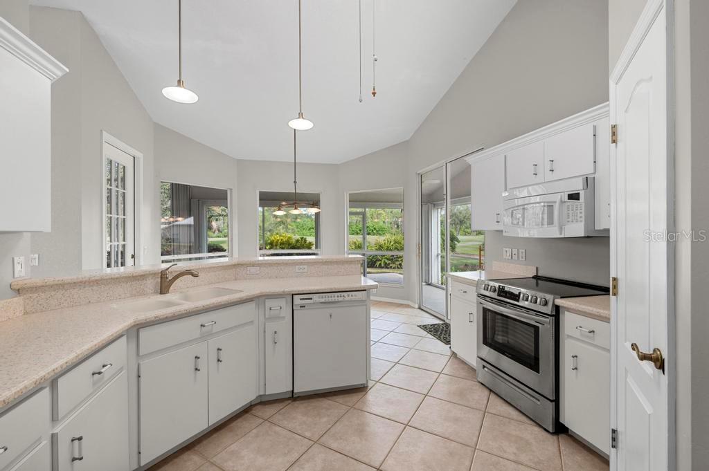 STONEBRIDGE AT RIVERWOOD - Residential