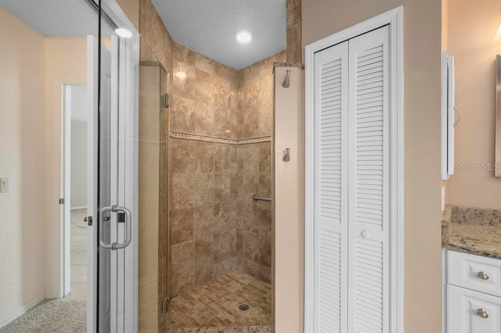 STONEBRIDGE AT RIVERWOOD - Residential