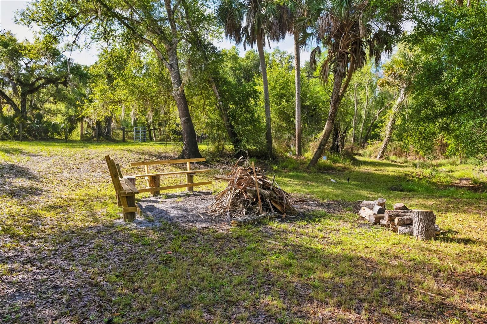 ROYAL PARK ESTATES ADD 01 - Residential