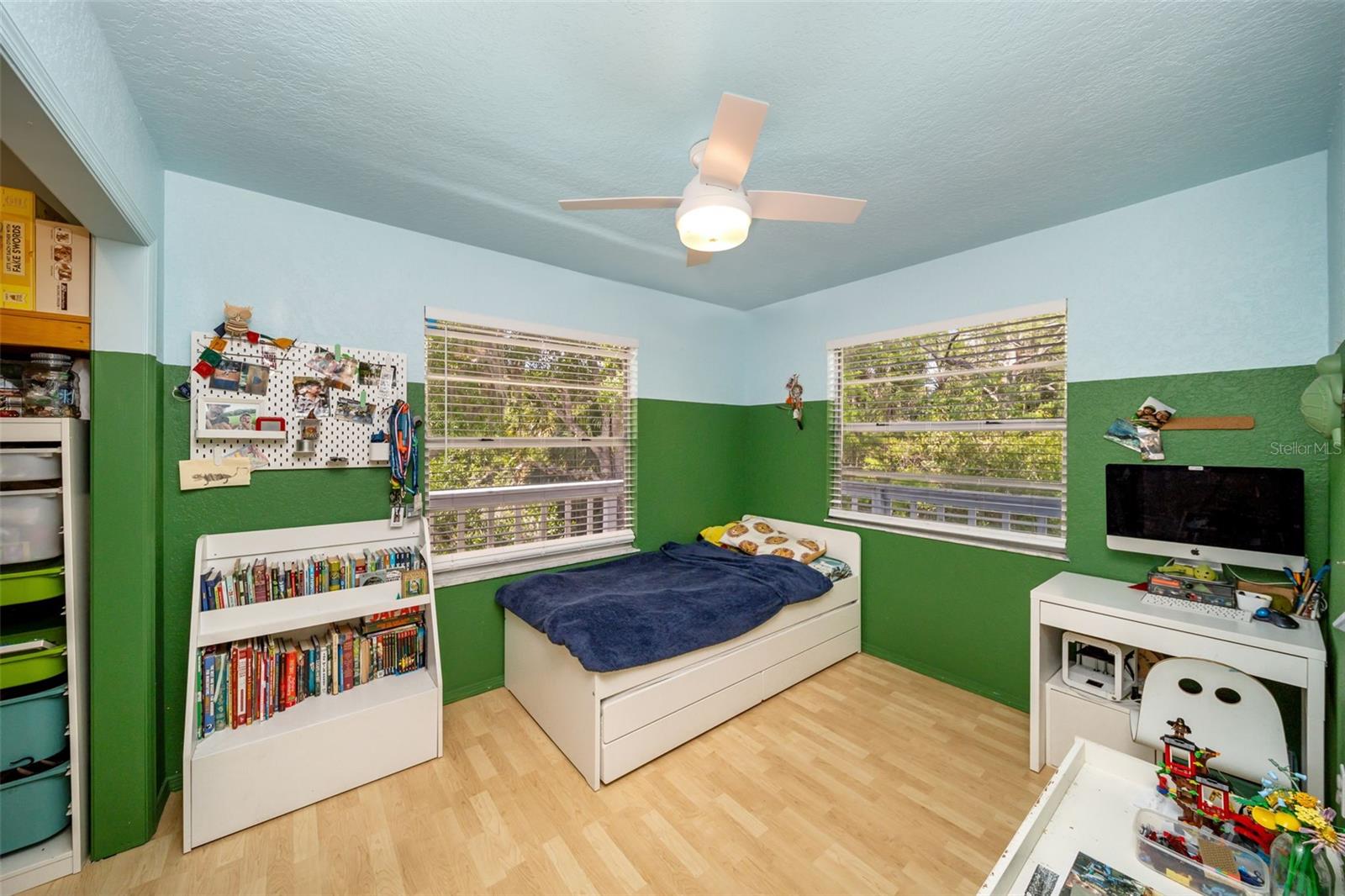 ROYAL PARK ESTATES ADD 01 - Residential