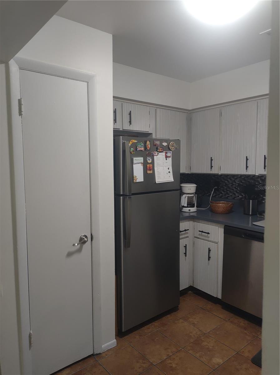 MANHATTAN PALMS CONDO - Residential