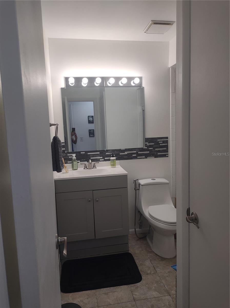 MANHATTAN PALMS CONDO - Residential