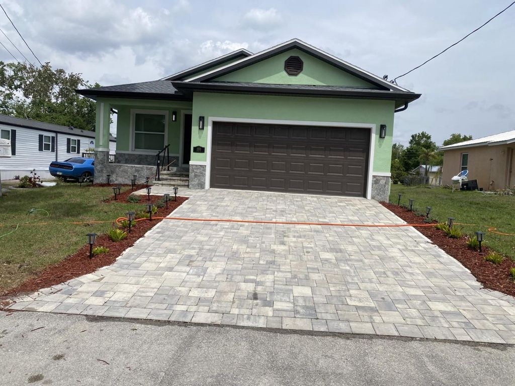 Photo of 1938 SW Duke Street, Arcadia, FL 34266 (MLS # L4962676)