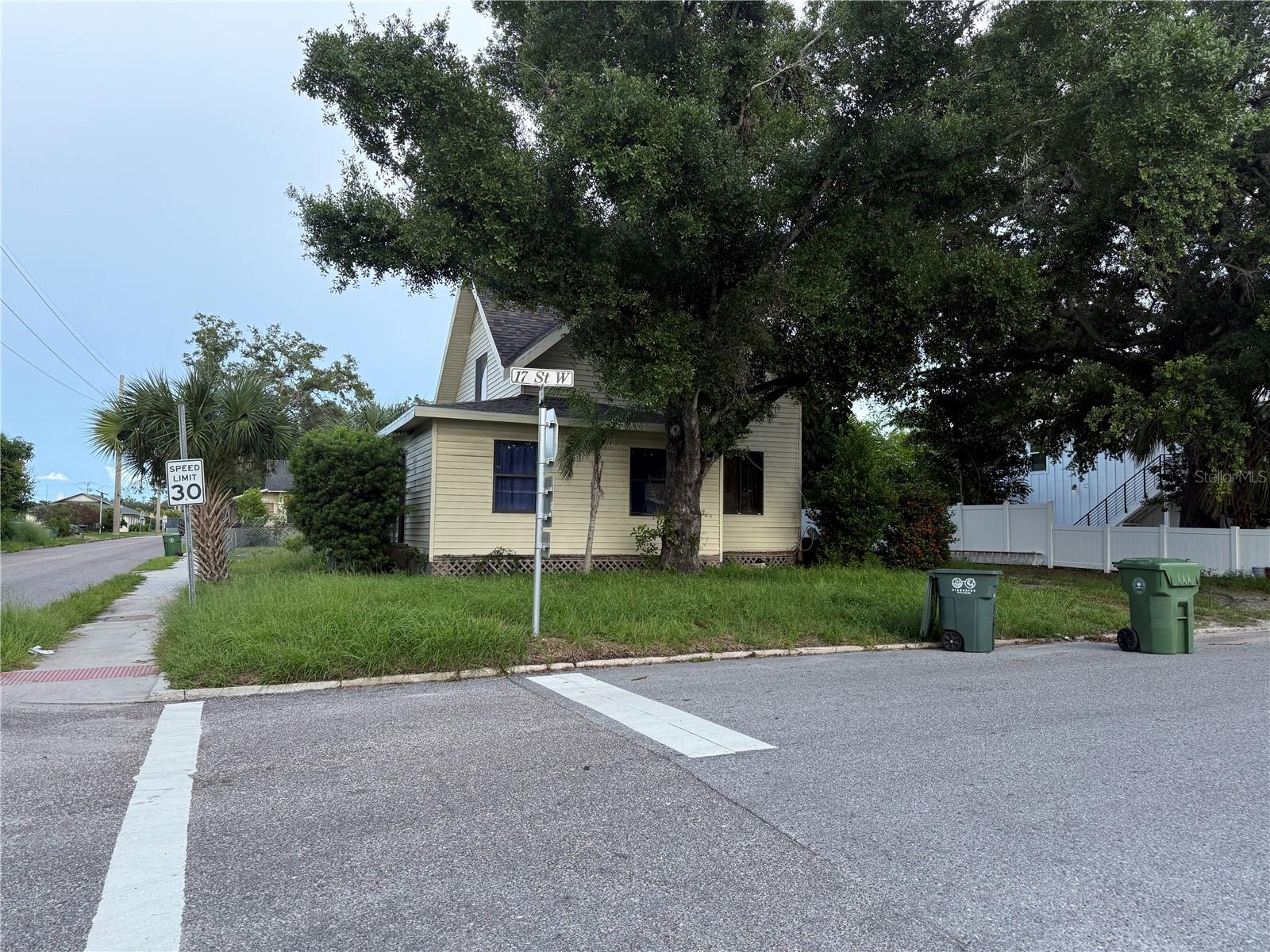 1625 9TH AVENUE W, BRADENTON, FL, 34205 4 1625 9TH AVENUE W