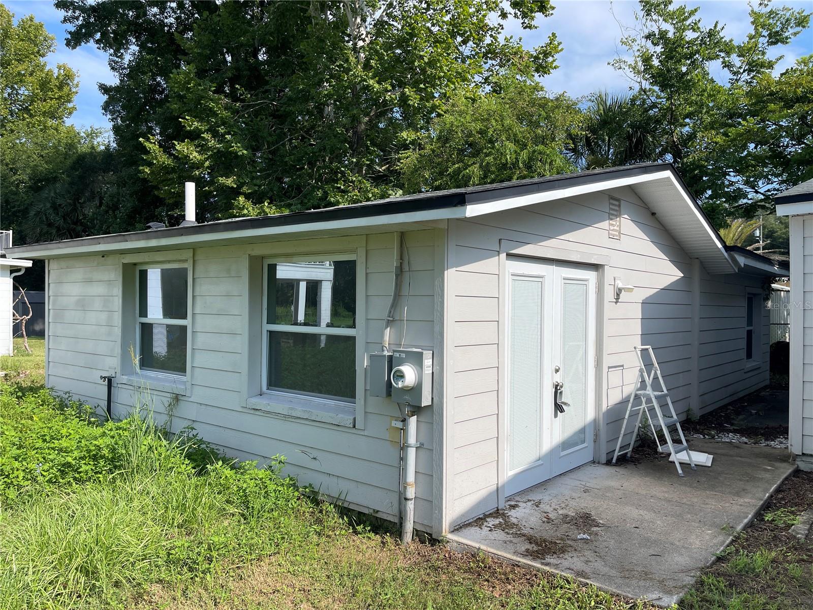 GOSS 1ST ADD TO GV - Residential Lease