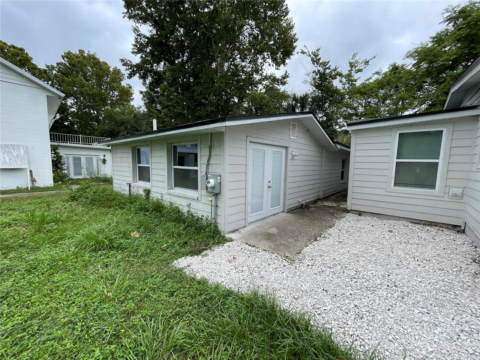 GOSS 1ST ADD TO GV - Residential Lease