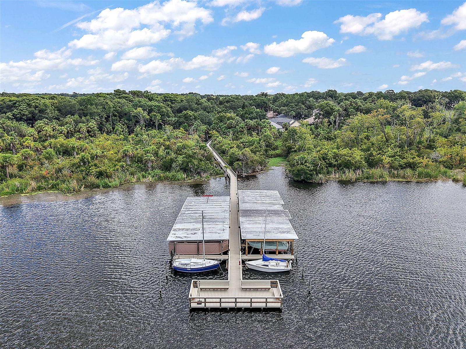 633 SANDLAKE COURT