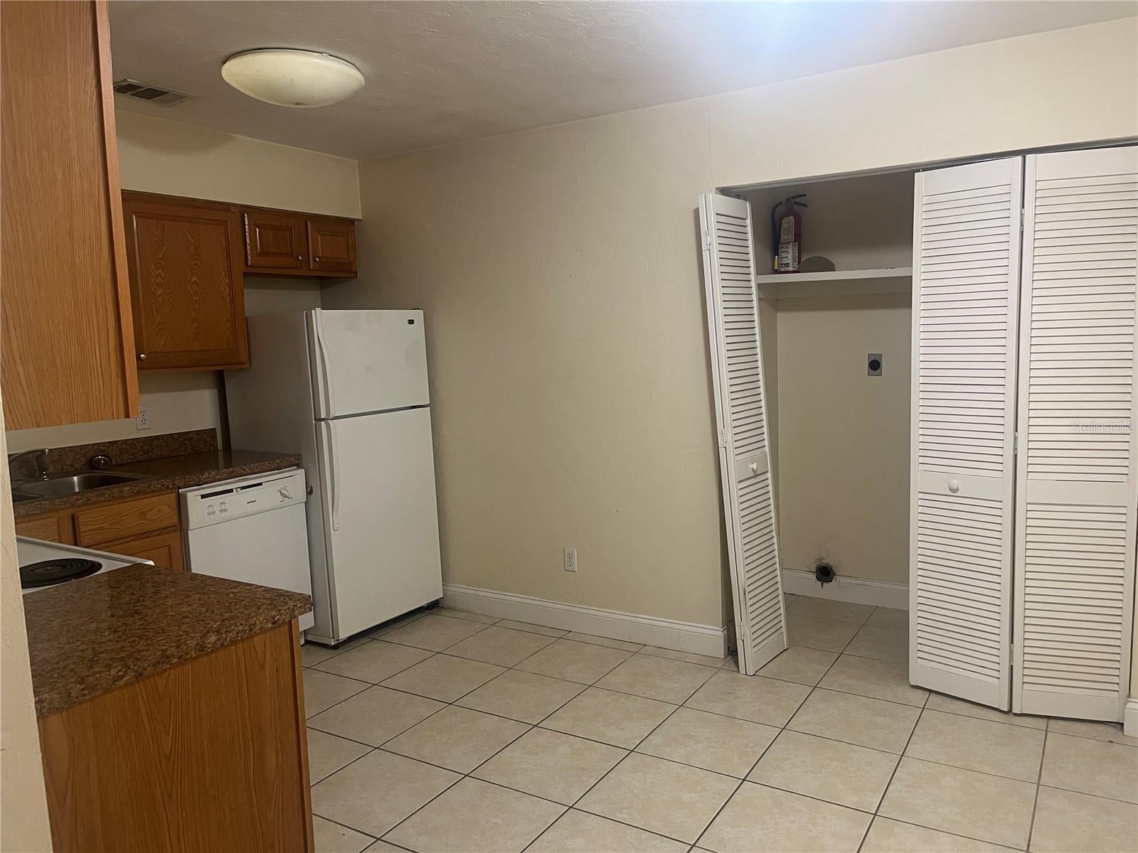 7200 SW 42ND PLACE C
