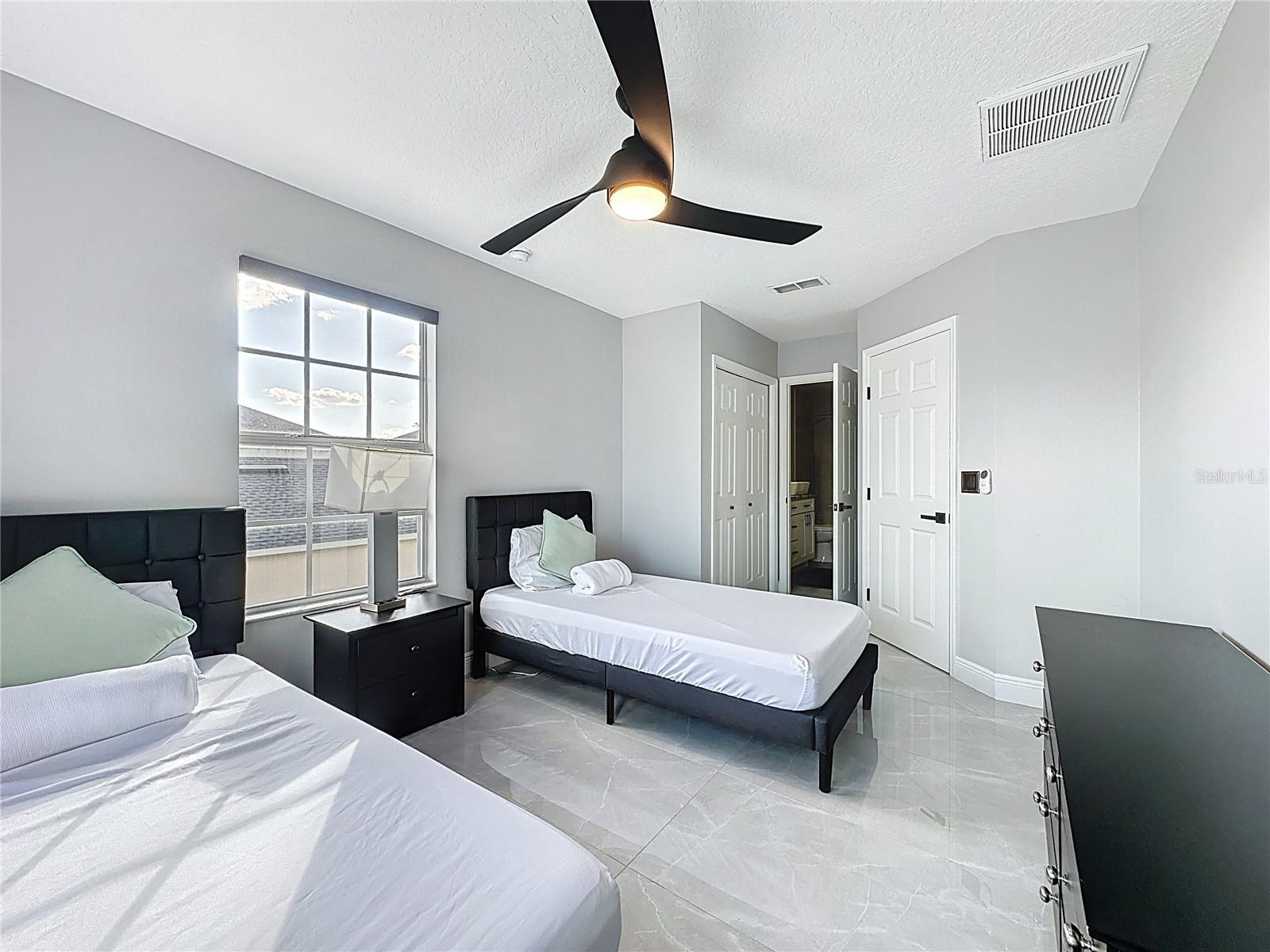 CALABAY PARC AT TOWER LAKE PH 02 - Residential