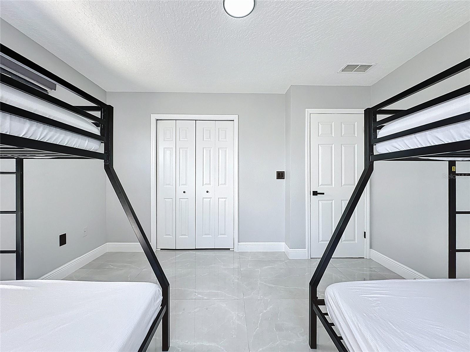 CALABAY PARC AT TOWER LAKE PH 02 - Residential