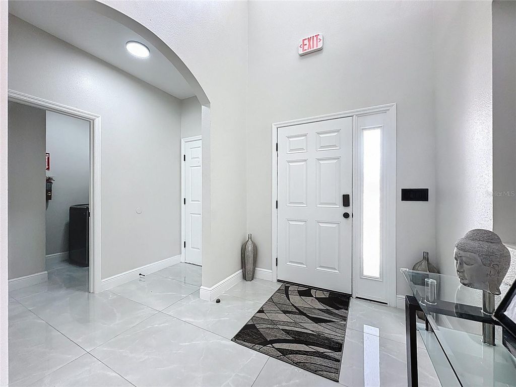 Photo of 166 Minniehaha Circle, Haines City, FL 33844 (MLS # S5142081)