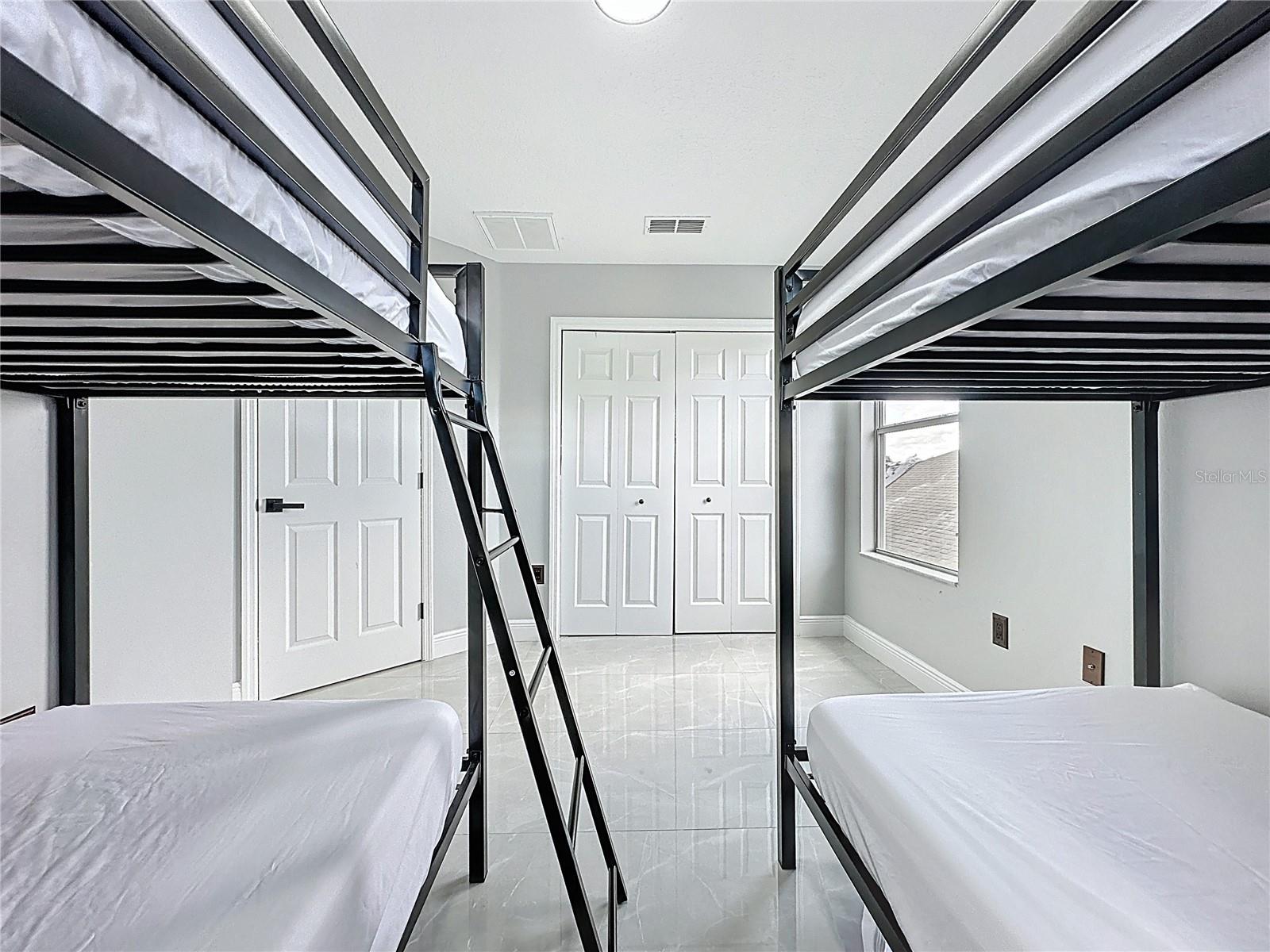 CALABAY PARC AT TOWER LAKE PH 02 - Residential