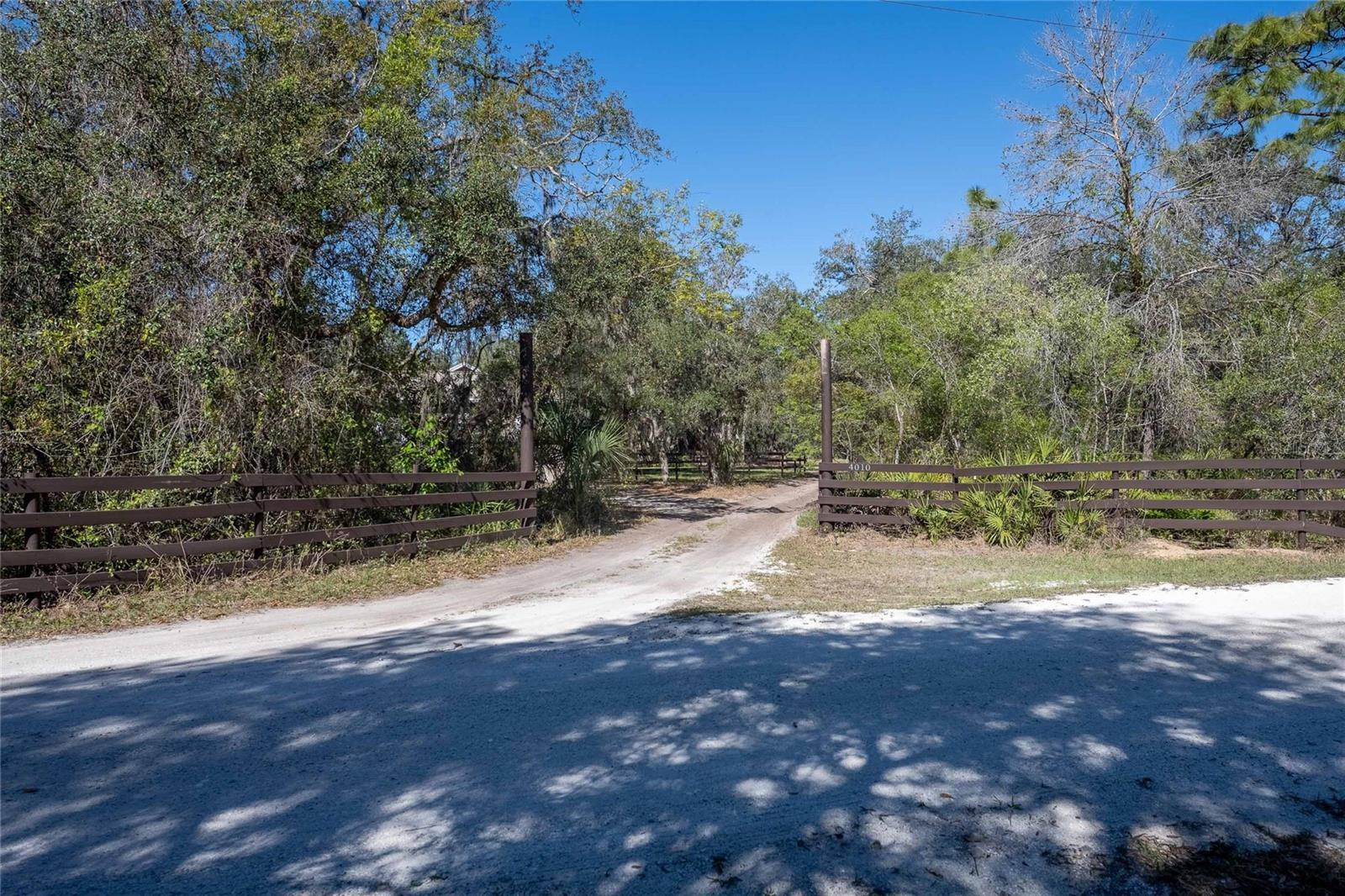 4010 PAW PAW TRAIL