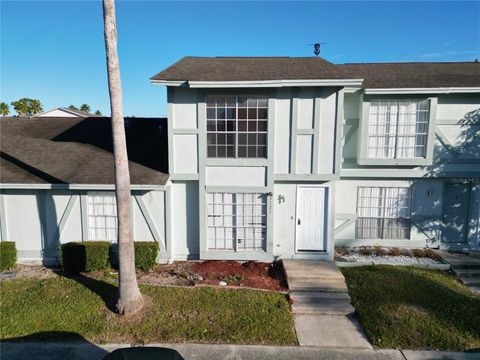 Photo of 3121 Windover Avenue, Kissimmee, FL 34741 (MLS # S5138180)