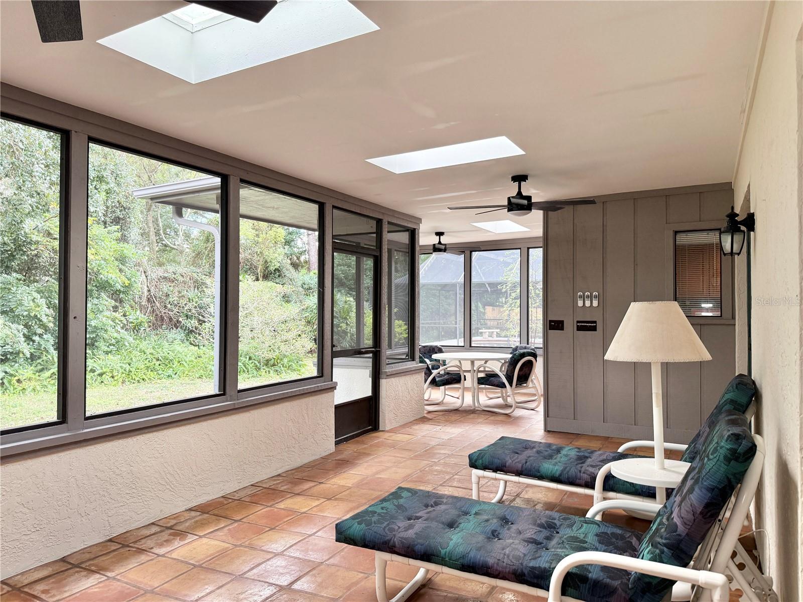 RAINTREE TERRACE SUB W - Residential