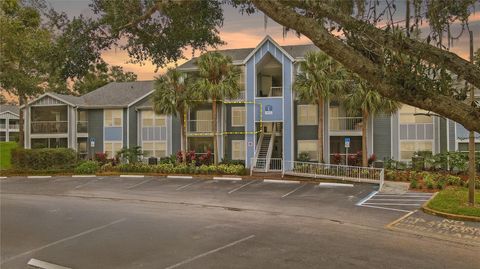 A home in LAKE MARY