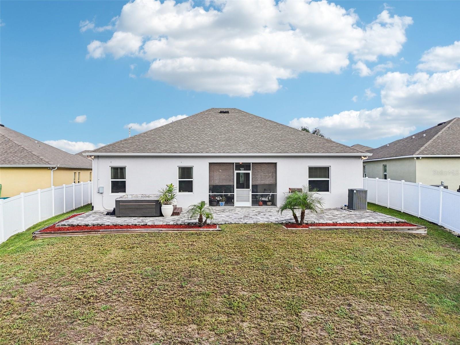 GLEN PH 11 12 & 13 - Residential