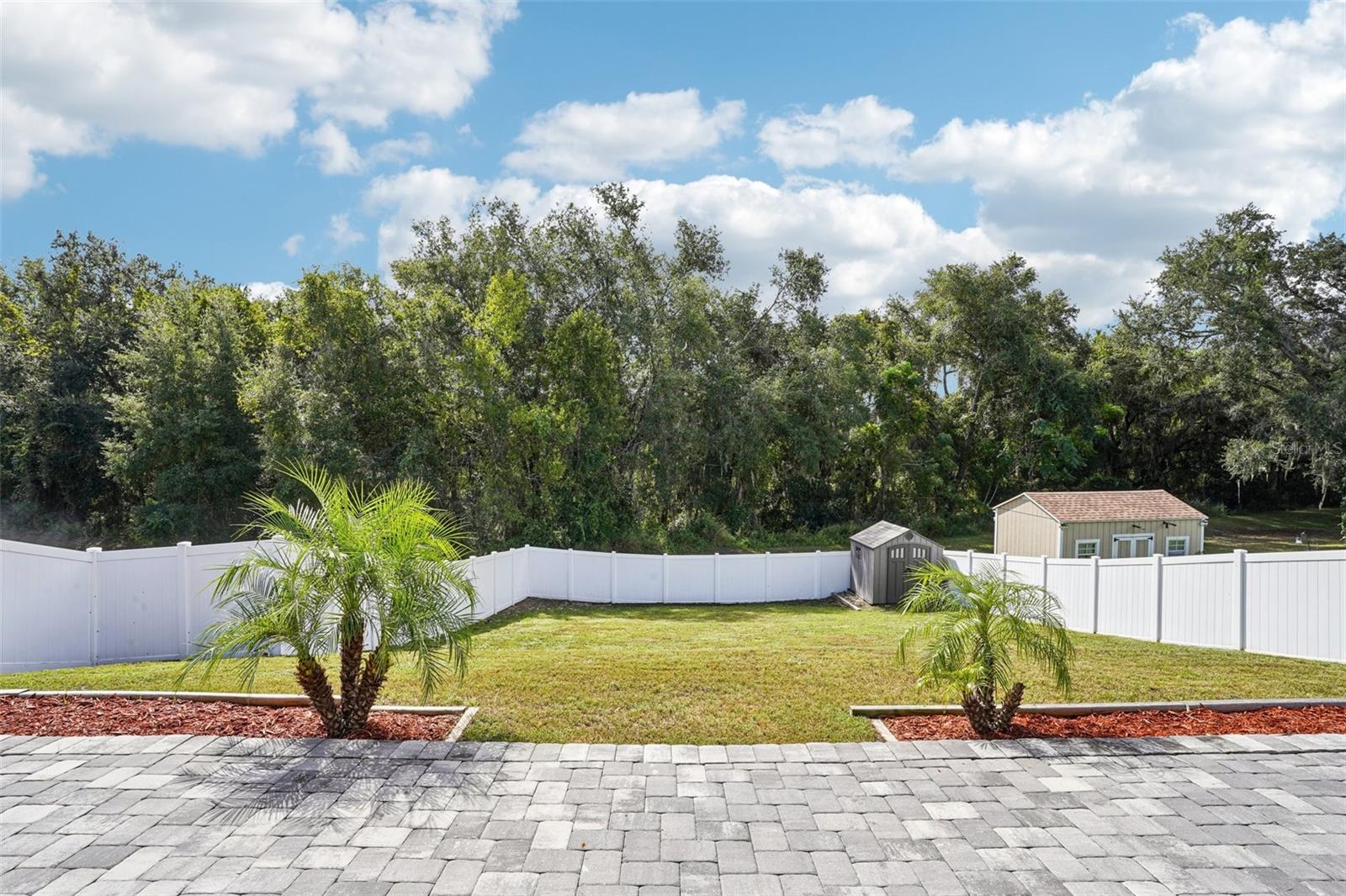 GLEN PH 11 12 & 13 - Residential