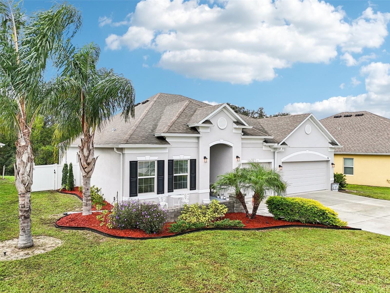GLEN PH 11 12 & 13 - Residential