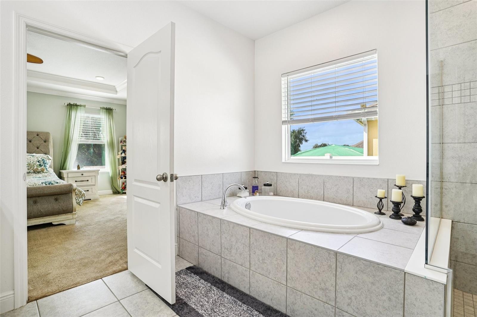 GLEN PH 11 12 & 13 - Residential