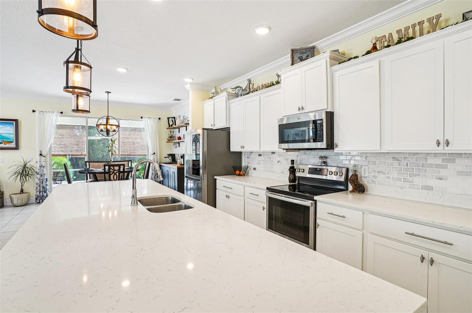 GLEN PH 11 12 & 13 - Residential