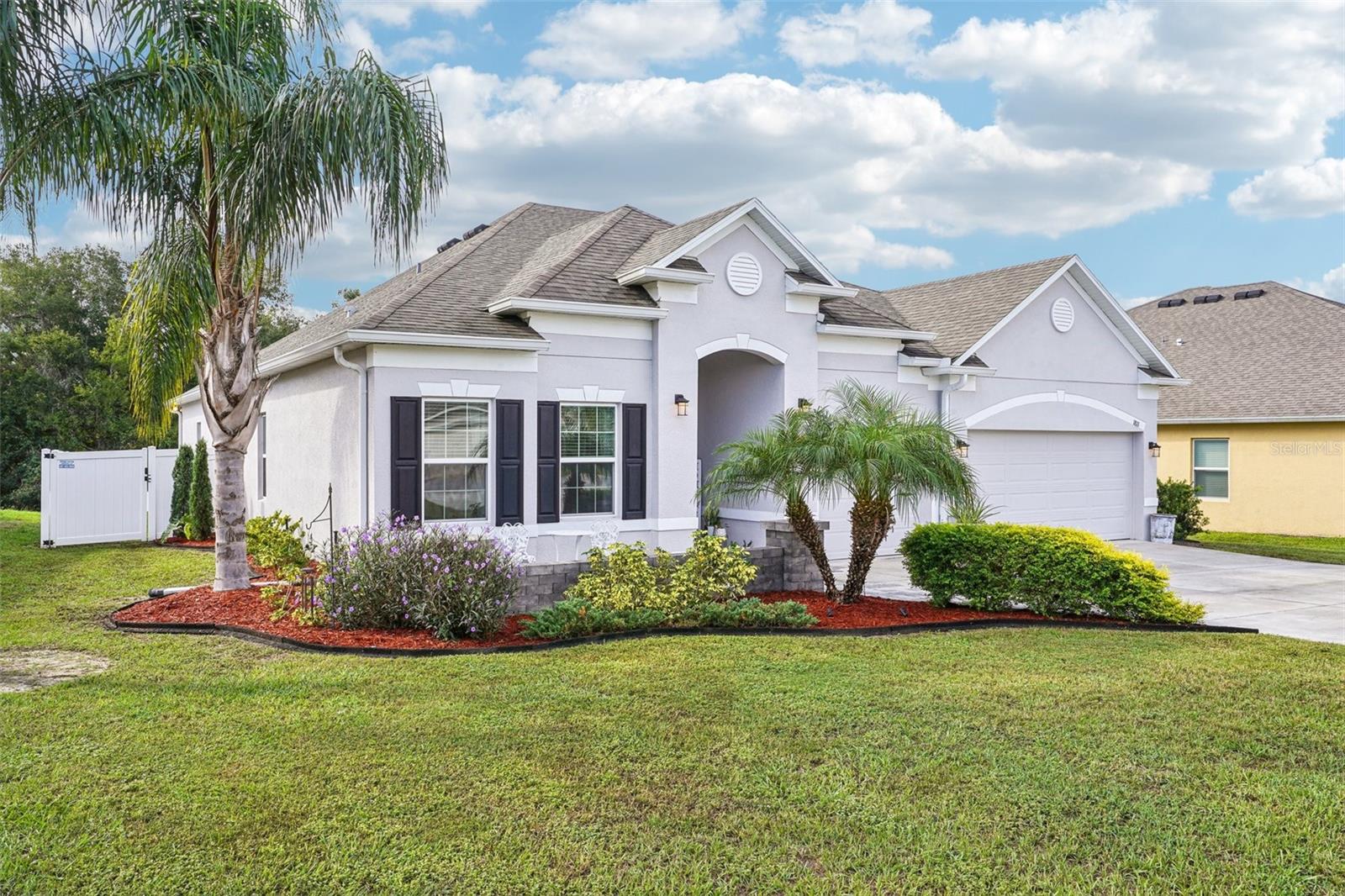 GLEN PH 11 12 & 13 - Residential