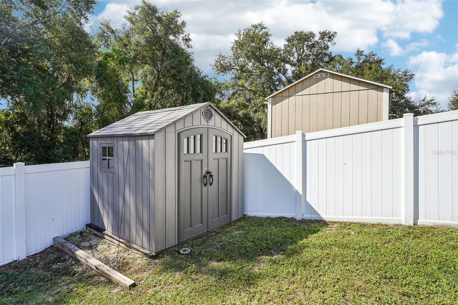 GLEN PH 11 12 & 13 - Residential