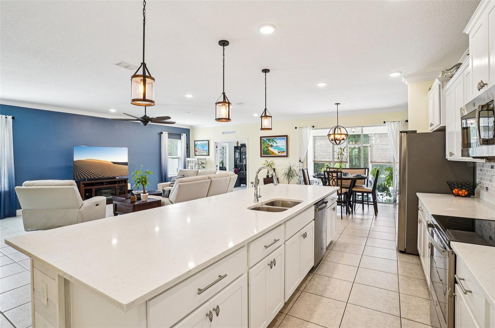 GLEN PH 11 12 & 13 - Residential