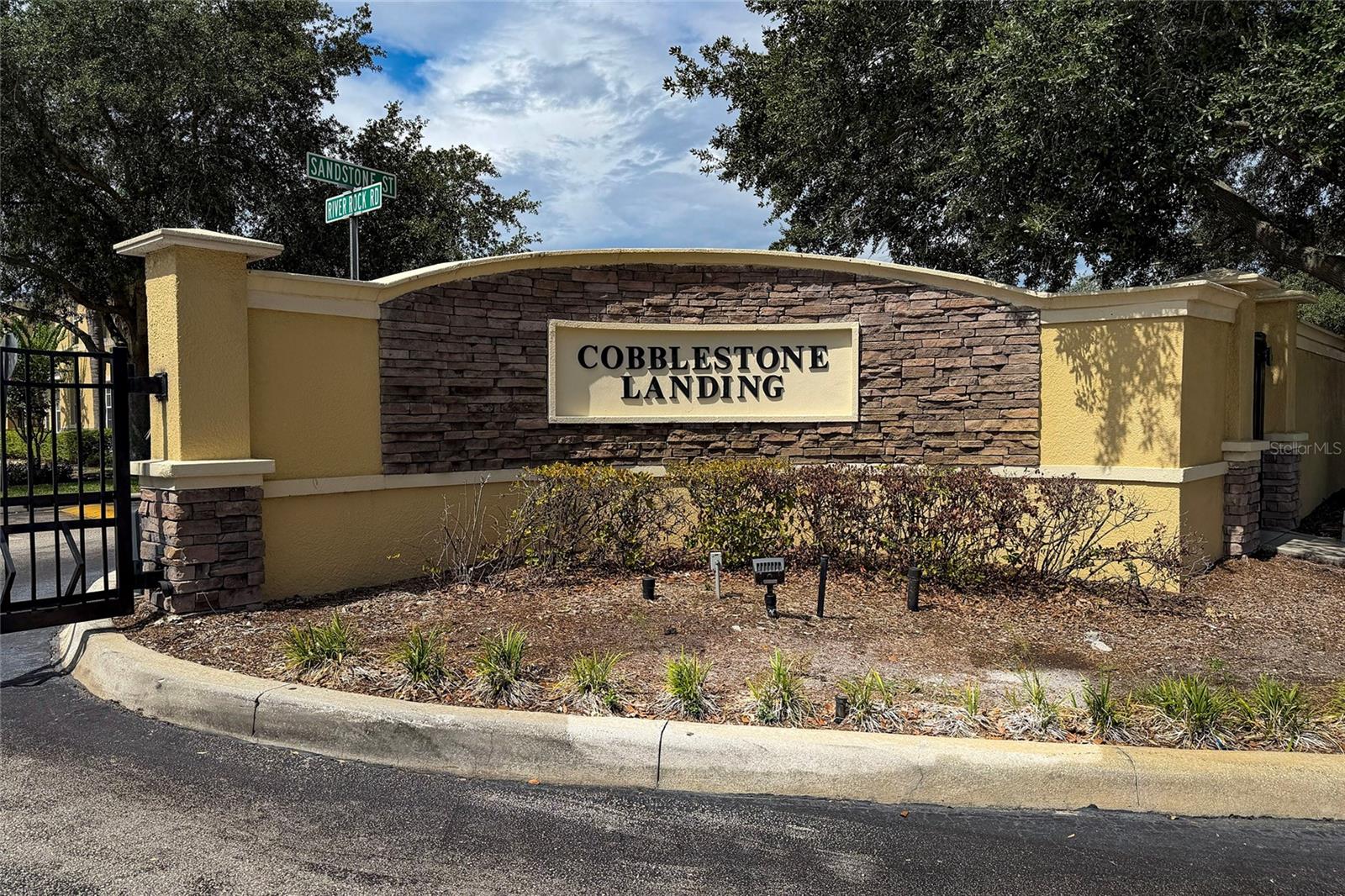 5359 RIVER ROCK ROAD