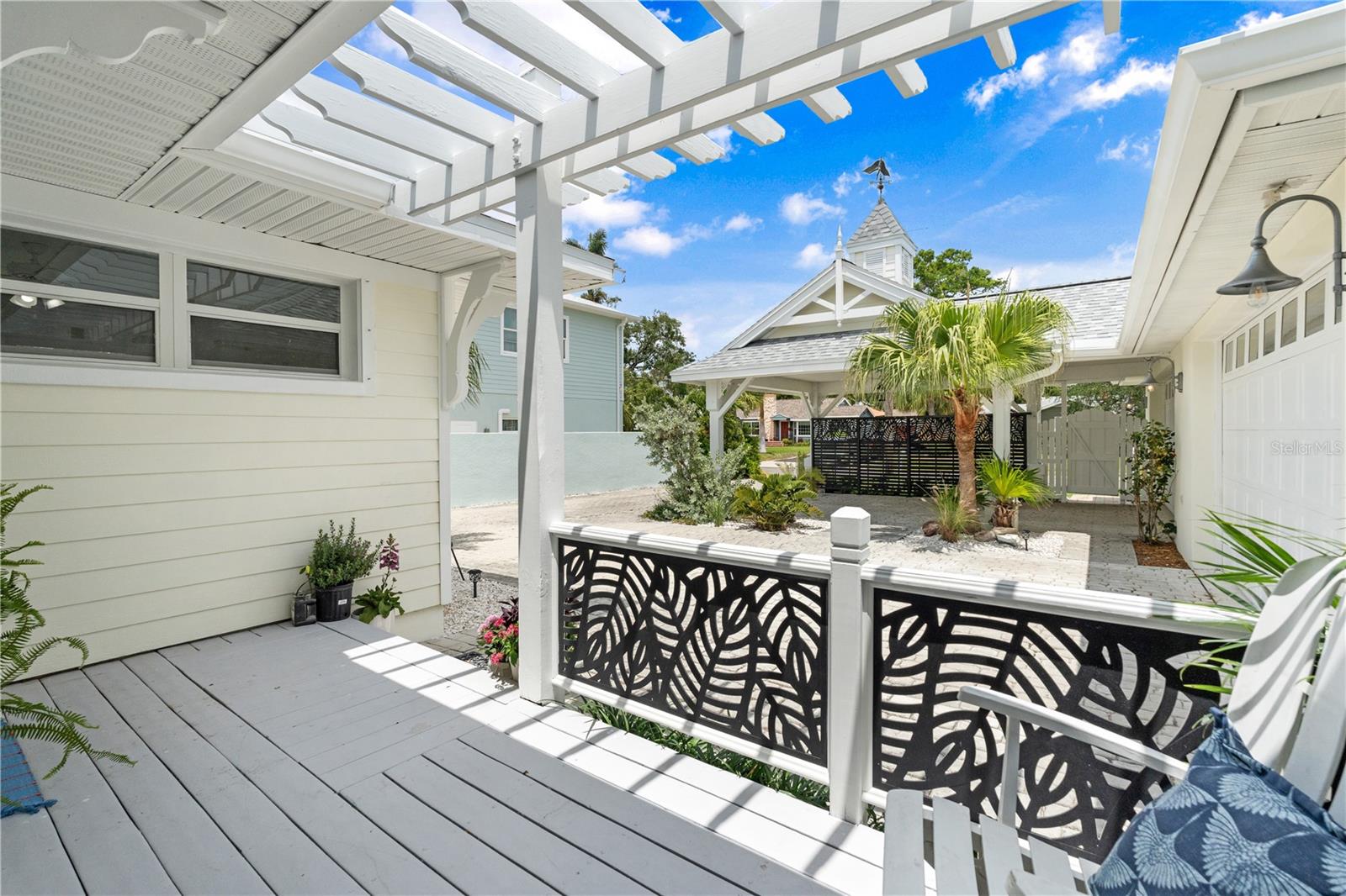 1907 4TH STREET W