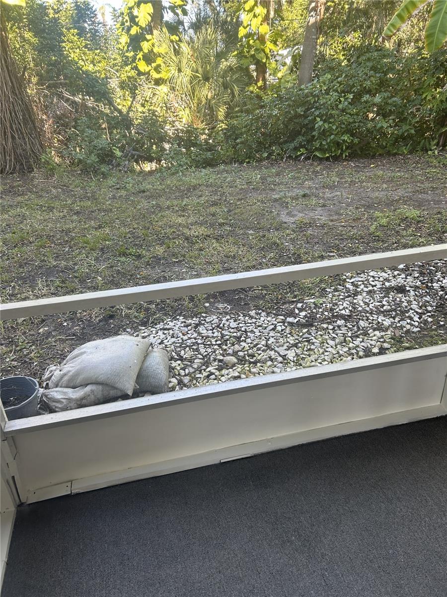 THE THIRD BAYSHORE - Residential