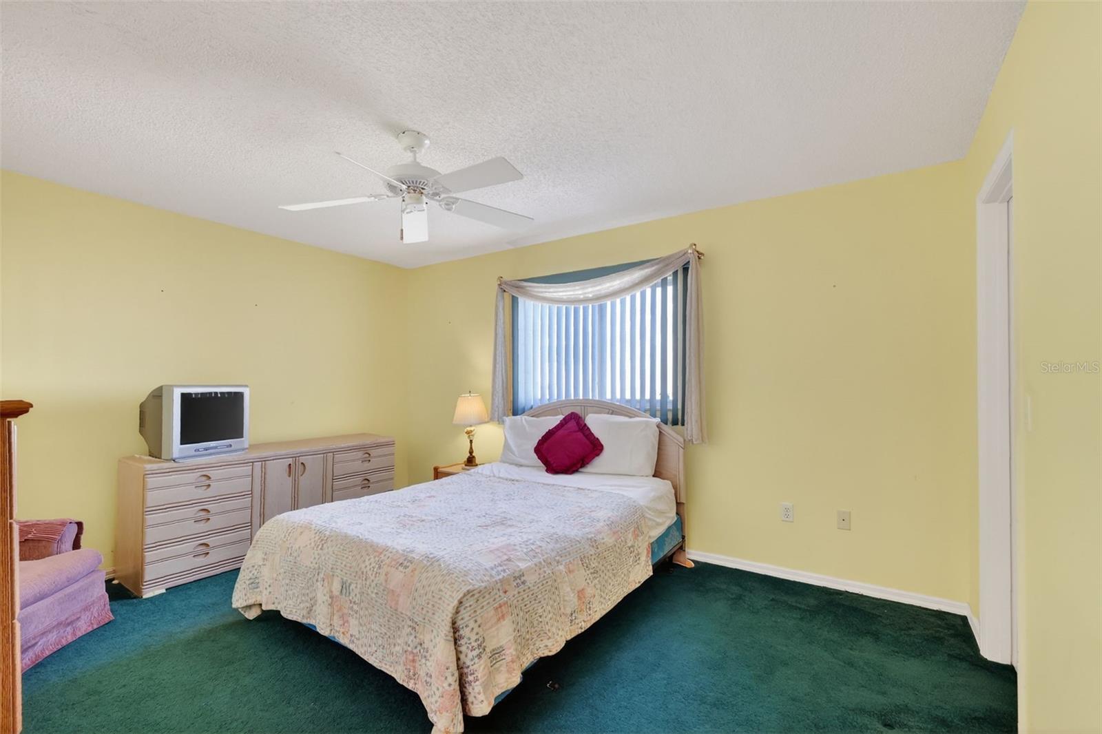 SPRUCE CREEK SOUTH - Residential