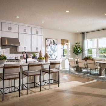 9429 GOLDEN LAUREL LANE