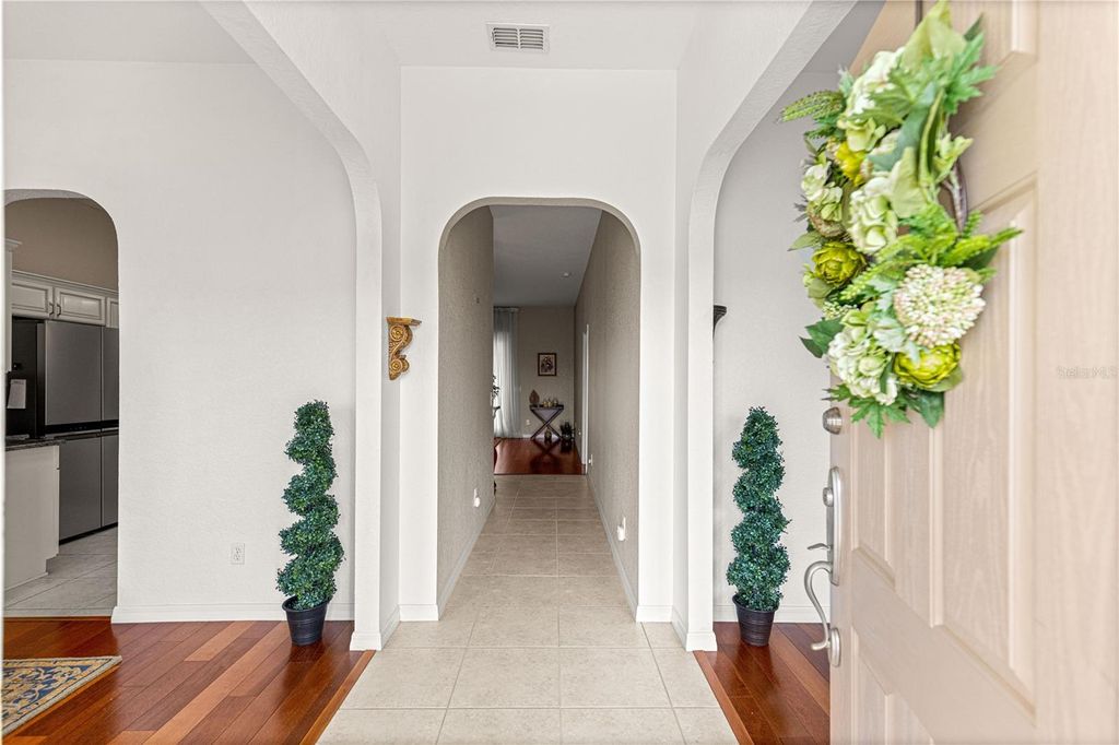Photo of 12271 SE 175th Lane, Summerfield, FL 34491 (MLS # OM722835)