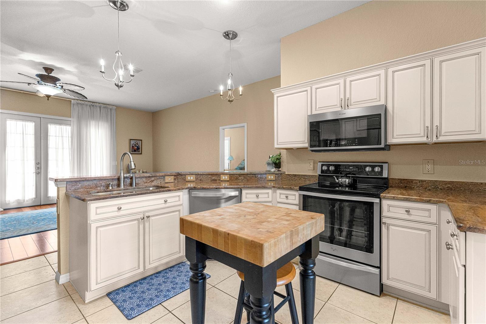 STONECREST - Residential