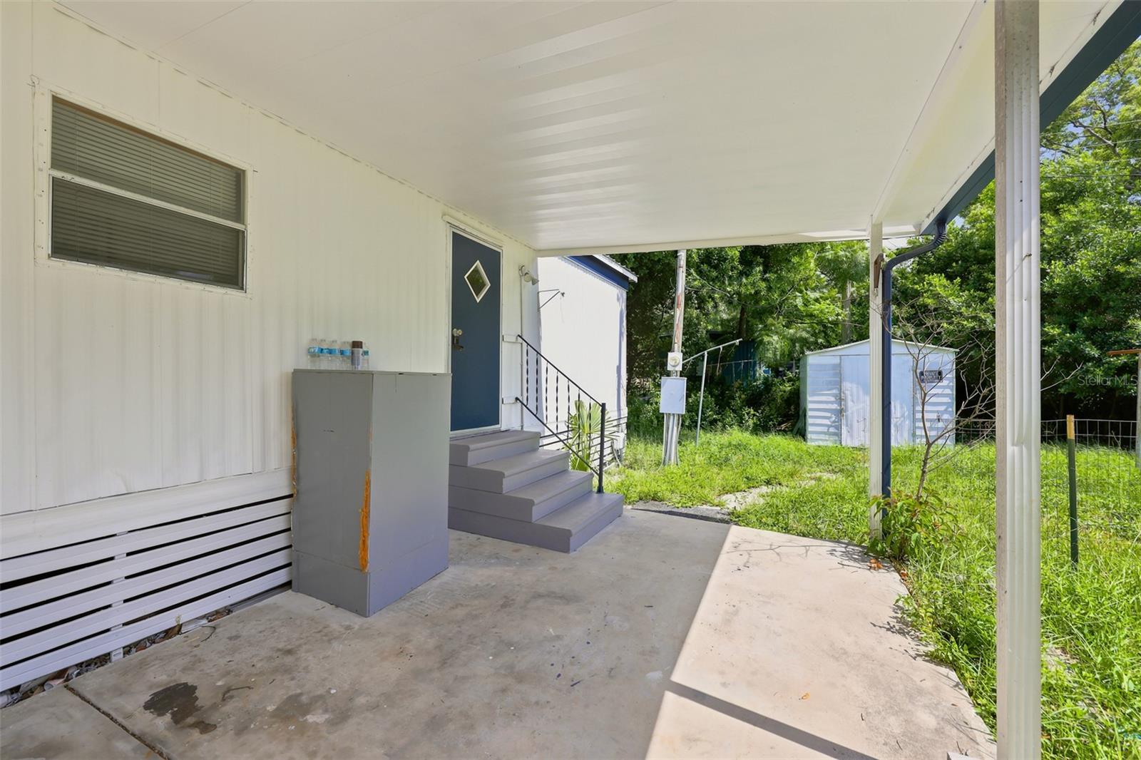 7205 COMMONS BOULEVARD