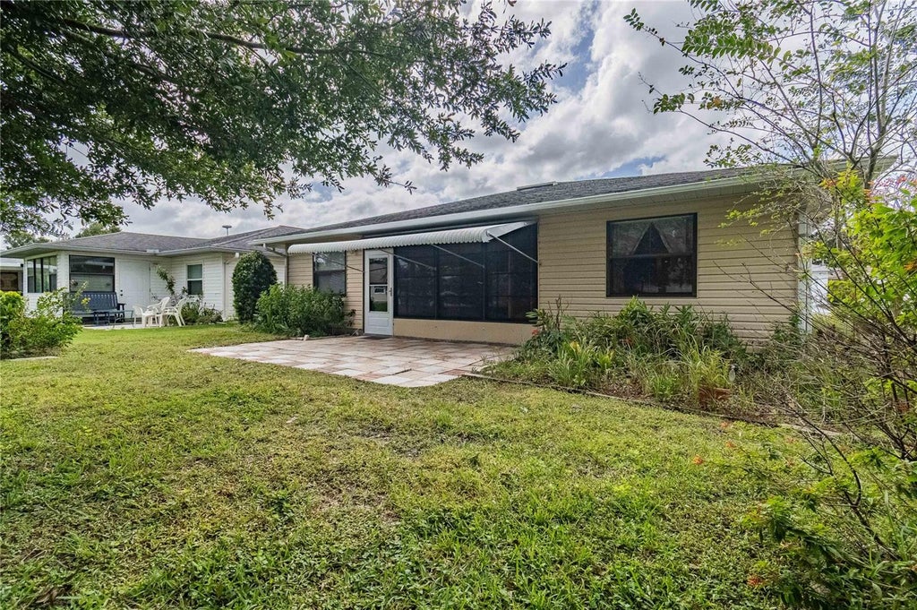 Photo of 4912 Dawnview Lane, Lakeland, FL 33811 (MLS # L4965922)