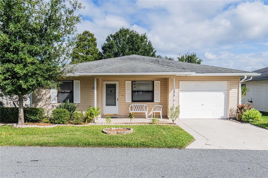 Photo of 4912 Dawnview Lane, Lakeland, FL 33811 (MLS # L4965922)
