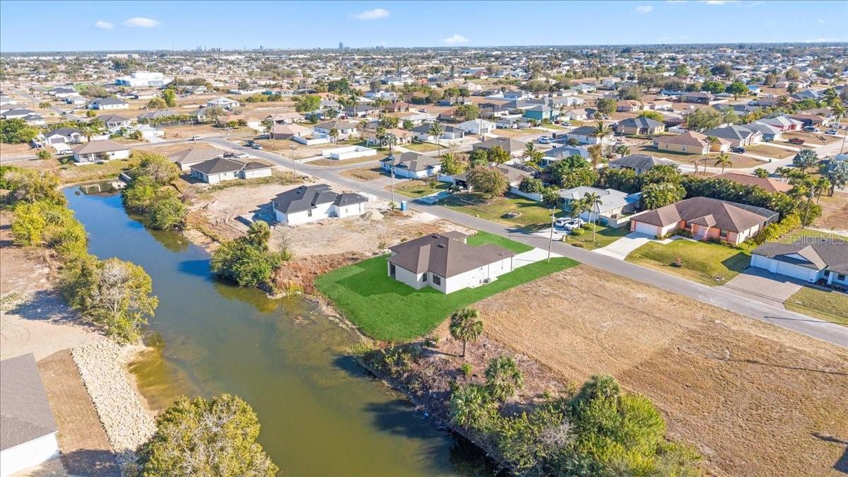 CAPE CORAL - Residential