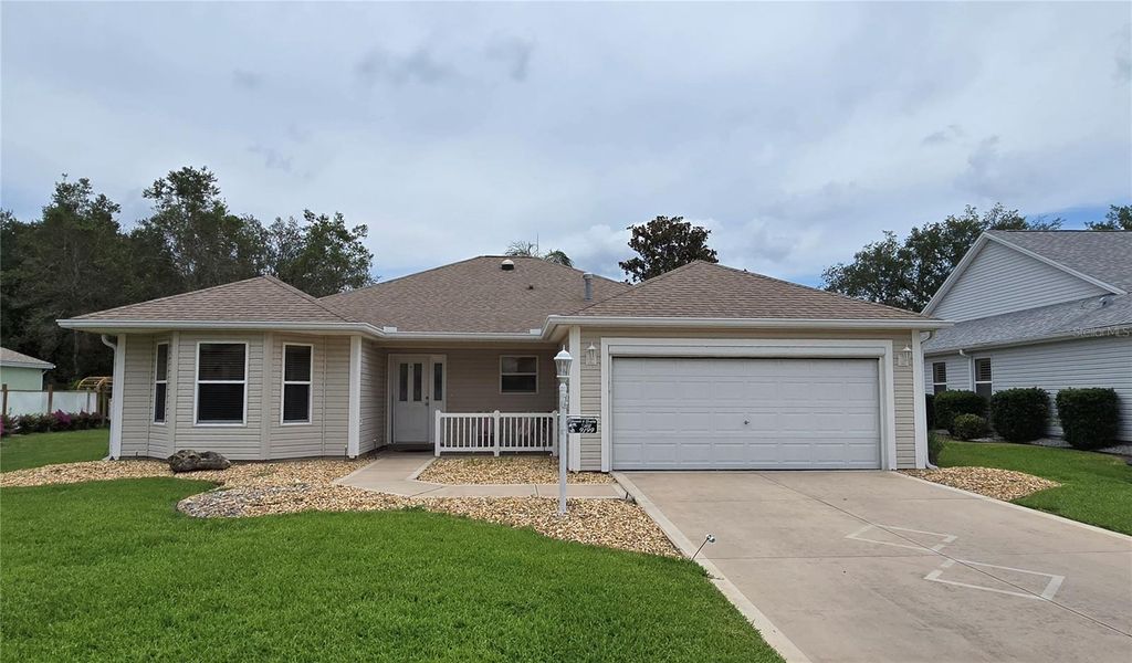 Photo of 9199 SE 171st Cooper Loop, The Villages, FL 32162 (MLS # G5090513)