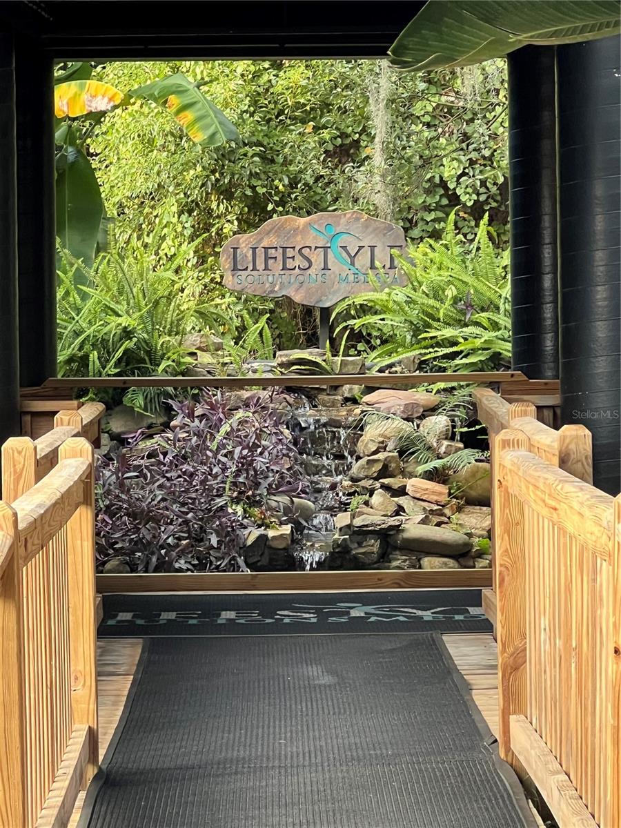 ORANGE VIEW - Commercial Sale