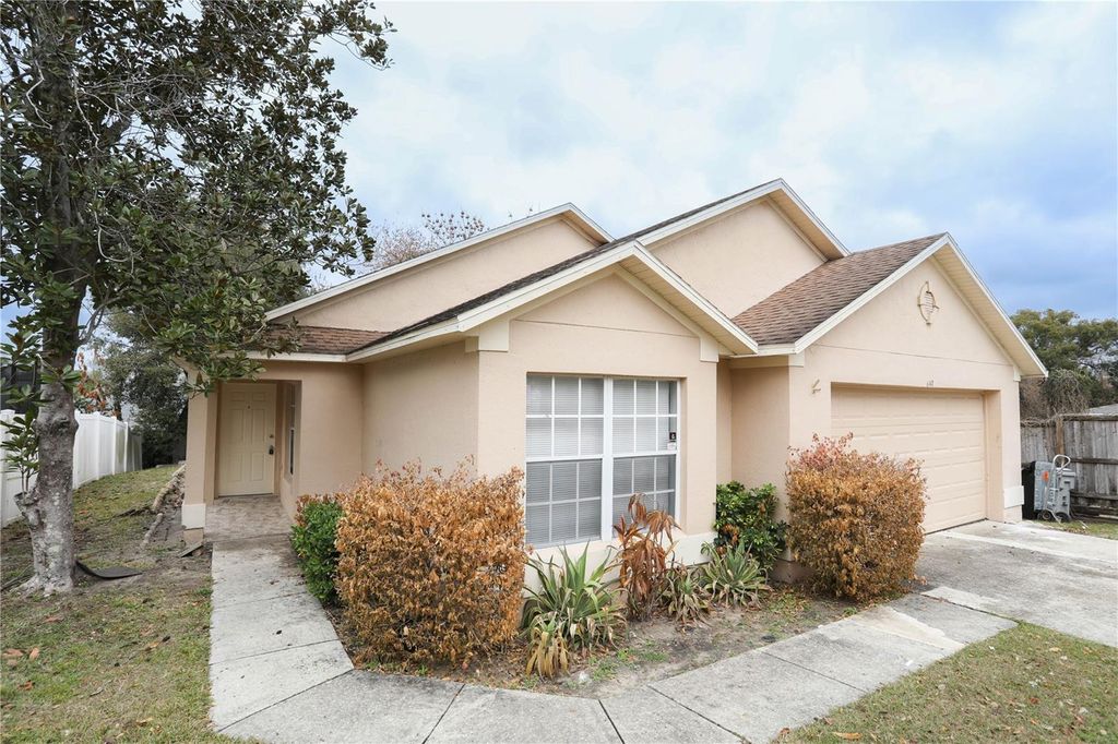 Photo of 647 Falling Oak Cove, Apopka, FL 32703 (MLS # O6390205)