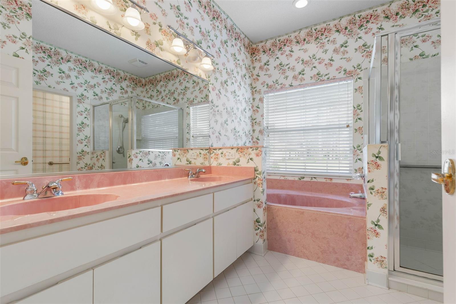 HAMPTONS SUB - Residential