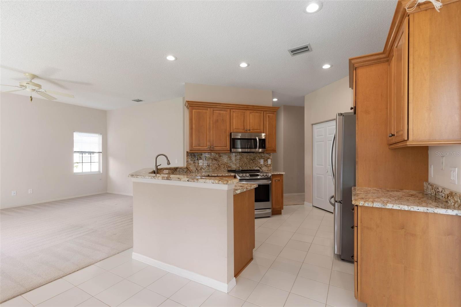 HAMPTONS SUB - Residential