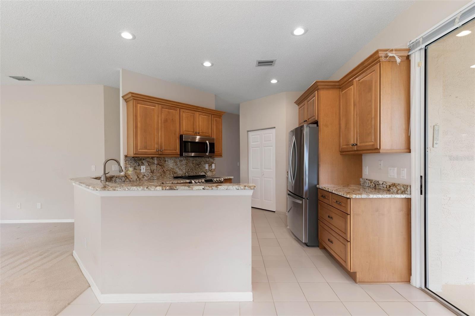 HAMPTONS SUB - Residential