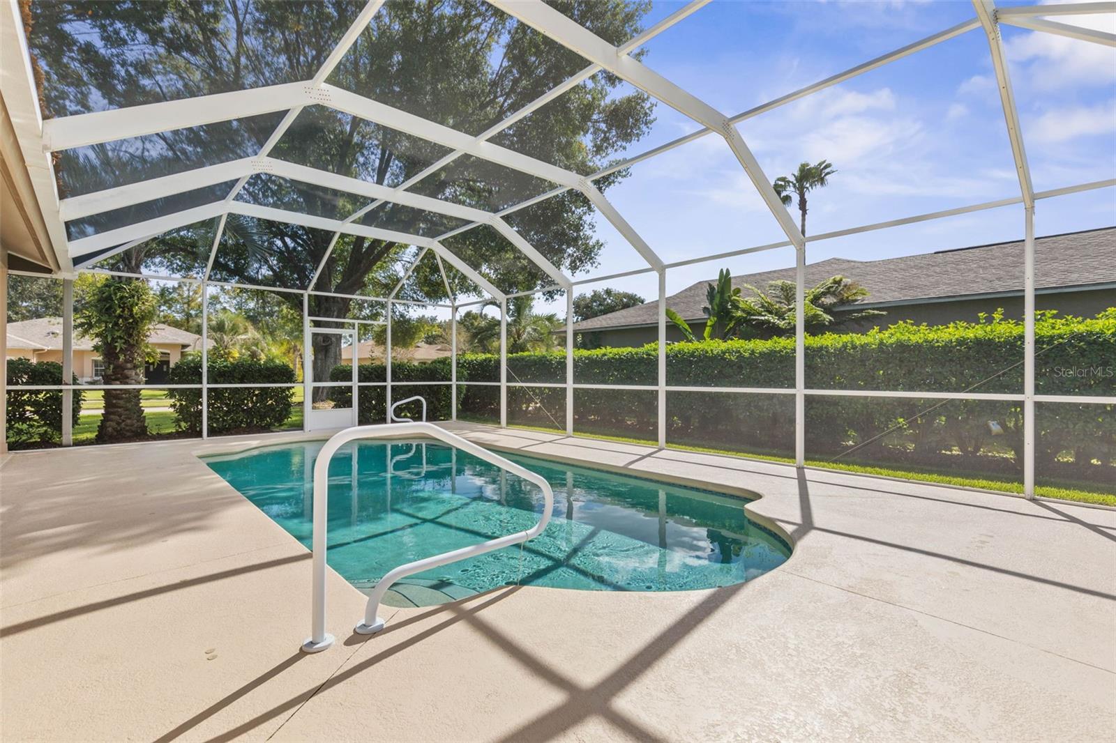 HAMPTONS SUB - Residential