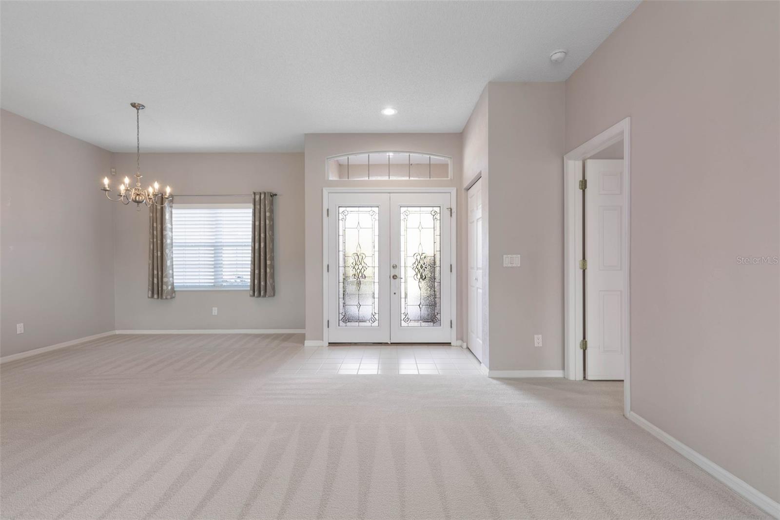 HAMPTONS SUB - Residential