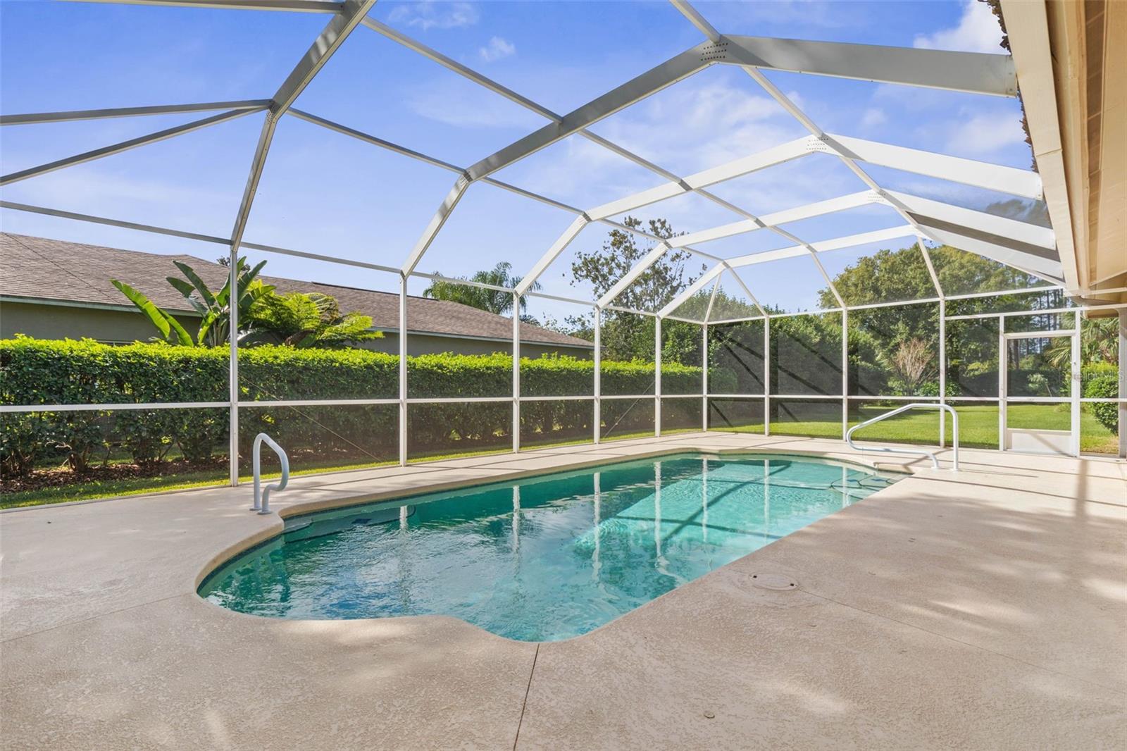 HAMPTONS SUB - Residential